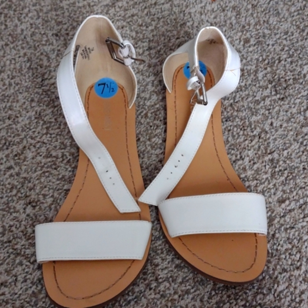 Nine West strappy sandals 2 for 20